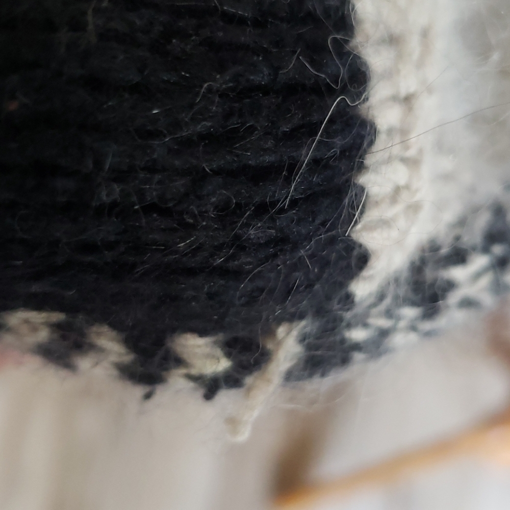 Vintage Sweater "The Glory 3" by Gloria Furman - Picture 6 of 11